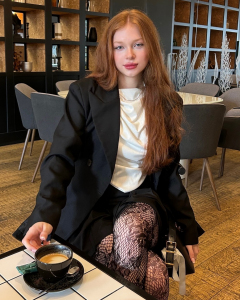 Лиззи Уайлд