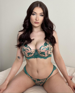 Джейд Хатчисон